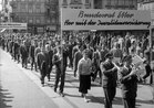 Demonstration für die Einführung der Invalidenversicherung, 1957.